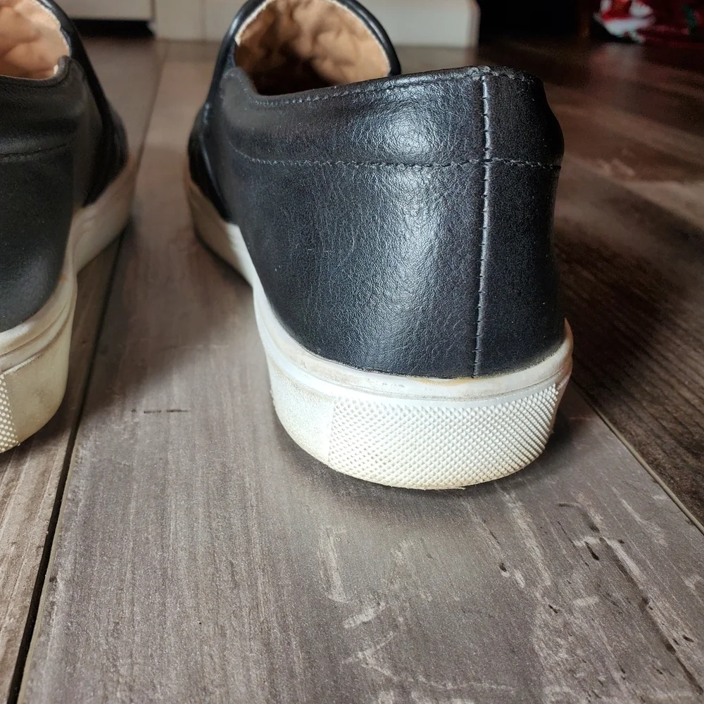 a new day Black Quilted Women's Reese Loafer Sneakers Size 7 1/2